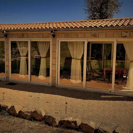 بيت للعطل House Vela Vrta *
