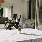 House Vela Vrta Case de vacanță *
