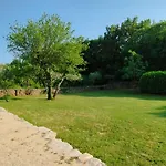 House Vela Vrta Case de vacanță