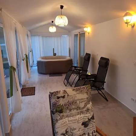 House Vela Vrta Tatil Evi Sveti Ivan Dobrinjski