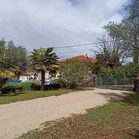 House Vela Vrta * Sveti Ivan Dobrinjski
