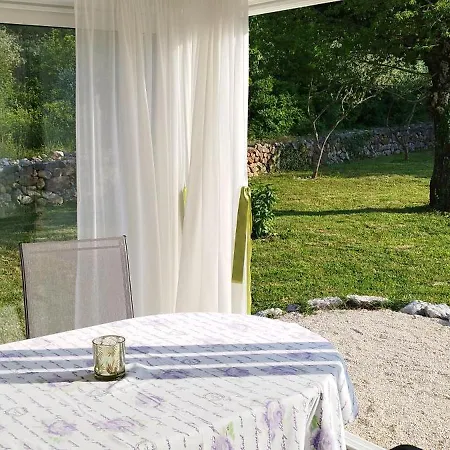 House Vela Vrta * Sveti Ivan Dobrinjski
