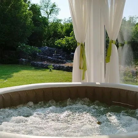 House Vela Vrta Tatil Evi Sveti Ivan Dobrinjski