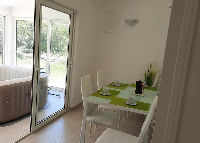 Vakantiehuis House Vela Vrta Sveti Ivan Dobrinjski