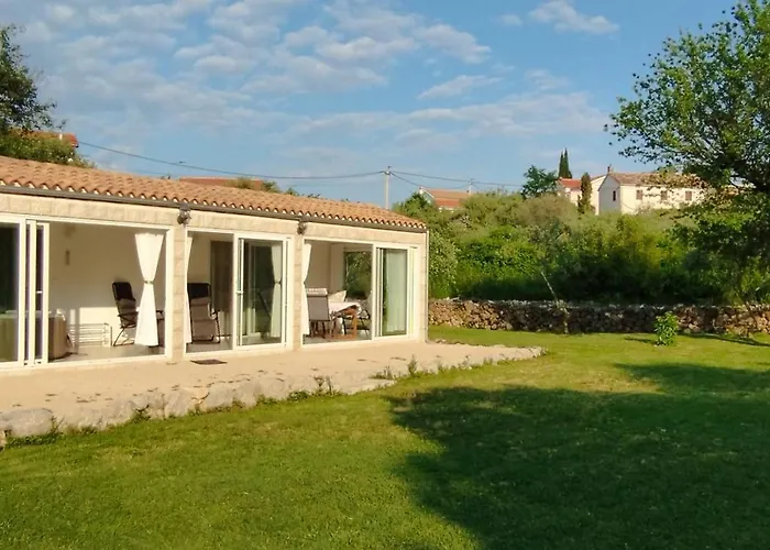 House Vela Vrta * Sveti Ivan Dobrinjski