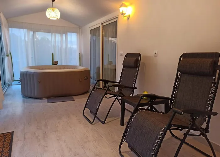 House Vela Vrta Sveti Ivan Dobrinjski